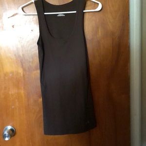 Under Armour brown ribbed stretch tank